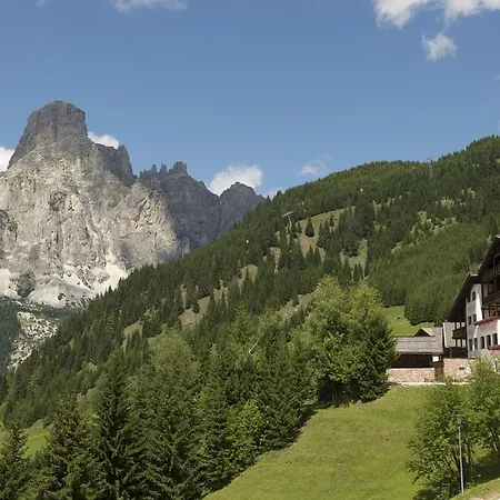 Panorama Hotel Corvara In Badia